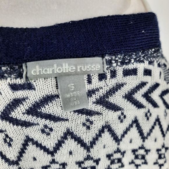 Charlotte Russe edge long sleeve fringe geometric print navy white small acrylic - Picture 8 of 11